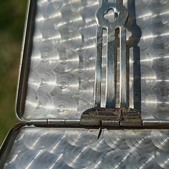 VINTAGE Cigarette Case - Picture 10 of 14